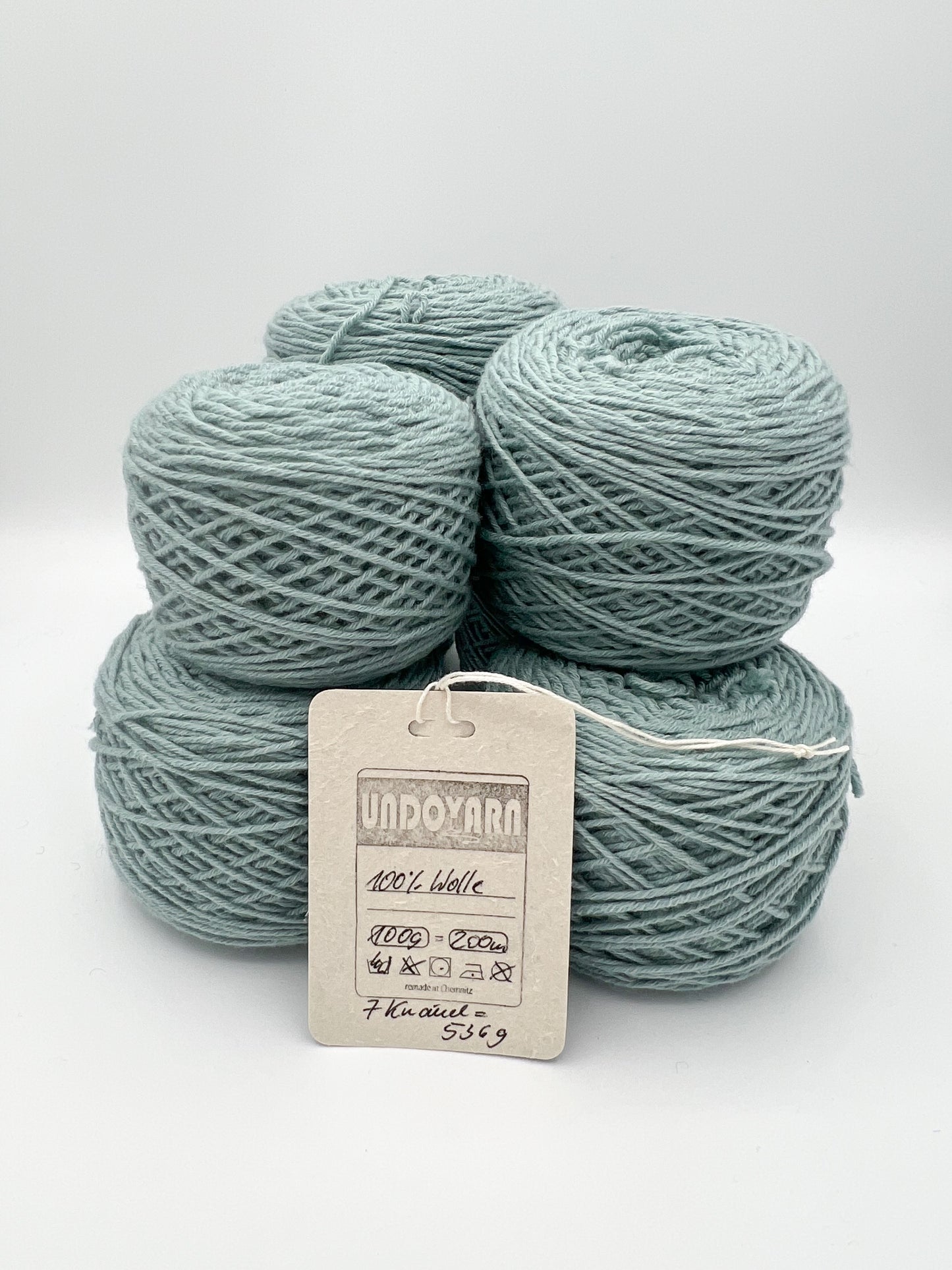 UNDOYARN - blaugrüne Wolle - 556g