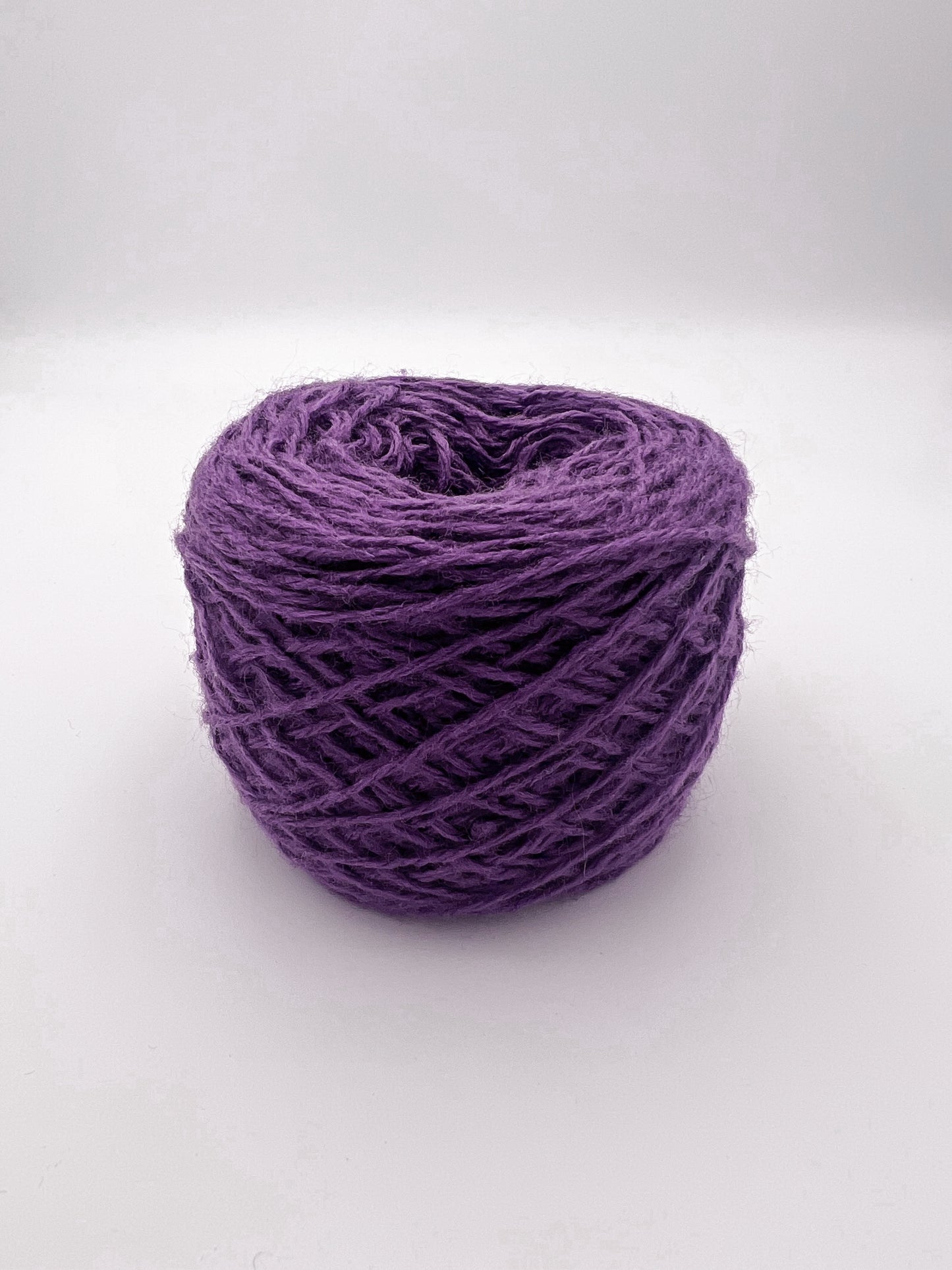 Violettes Polyacrylgarn – leicht, weich und formstabil  - 170g