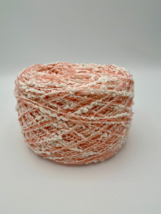 UNDOYARN - Soft Peach Loop - 404g