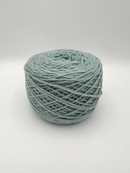 UNDOYARN -  blaugrüne Wolle - 556g